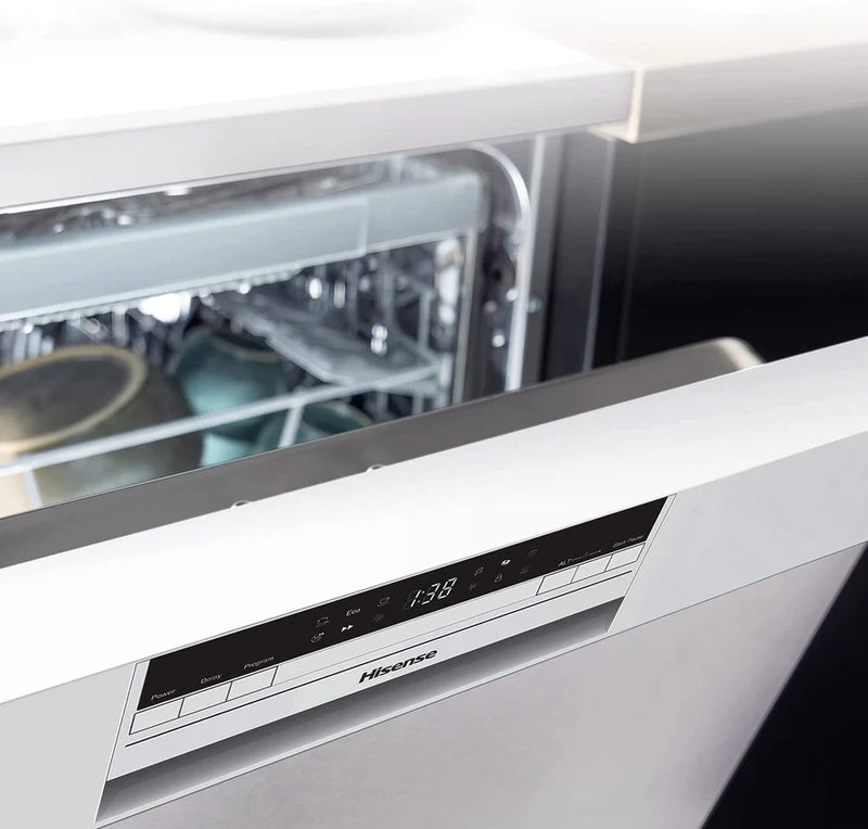 Hisense HS520E40WUK Freestanding Slimline 11 Place Settings Dishwasher