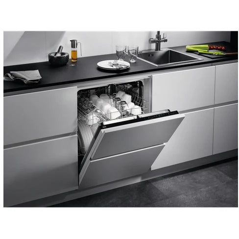 AEG FSK32610Z AirDry 13 Place Setting Integrated Dishwasher*contact store for price*