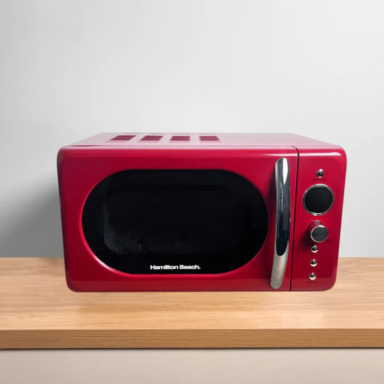 Hamilton Beach HB70H20R 20 litre 700 W Retro microwave - Red*contact store for price*