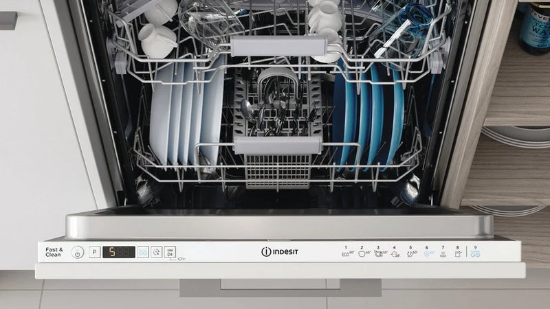 Indesit D2IHD526UK 14-Place Settings Integrated Dishwasher*contact store for price*